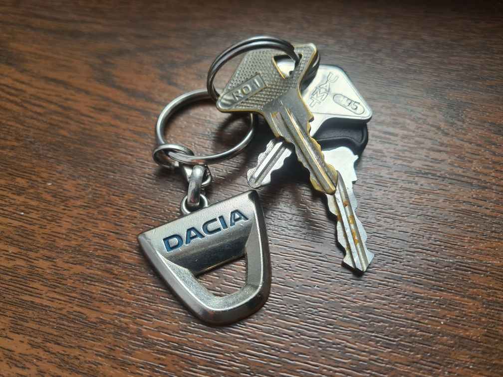 Chei de colecție Dacia