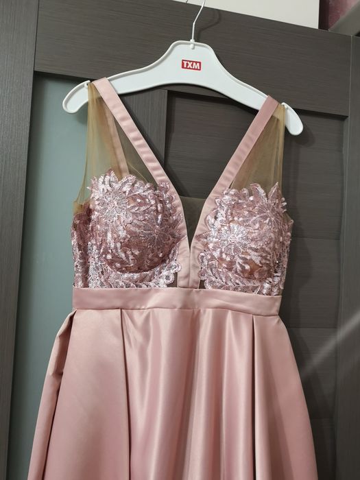 Vand rochie de ocazie