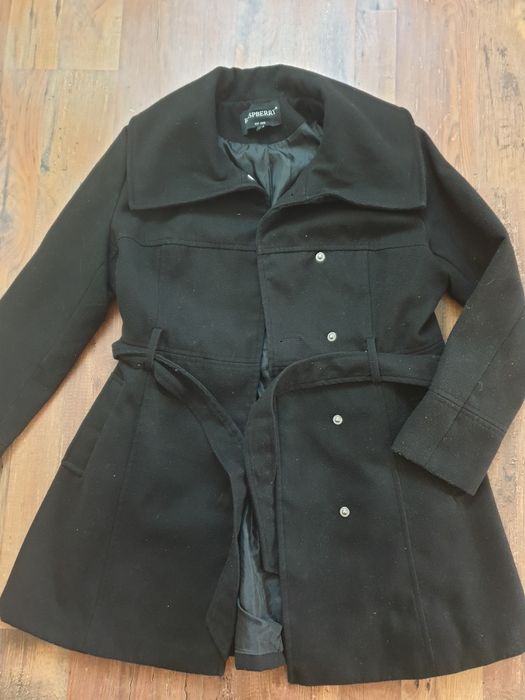 Palton marca Raspberry, marimea L