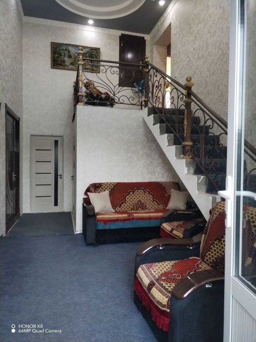 Uy Nazarbek sotiladi naxt va ipotekagaСРОЧНО