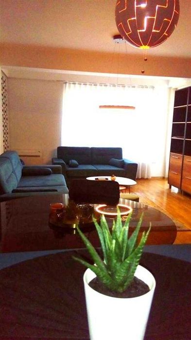 Дава се под наем Двустаен апартамент в Бургас, Братя Миладинови - 51 кв.м за 183.6 € - Снимка #2