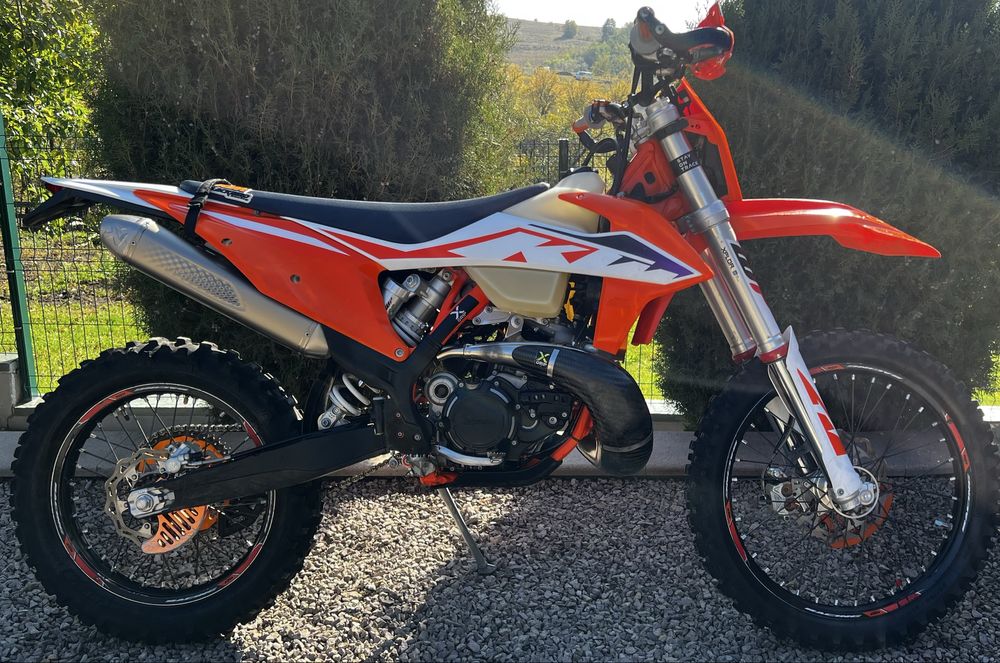 Vând KTM EXC 300 tpi 2023 inmatriculat.
