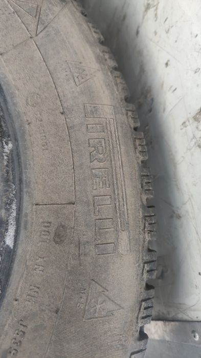 Продам резину на 16