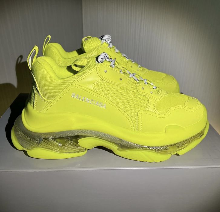 Adidasi balenciaga triple s