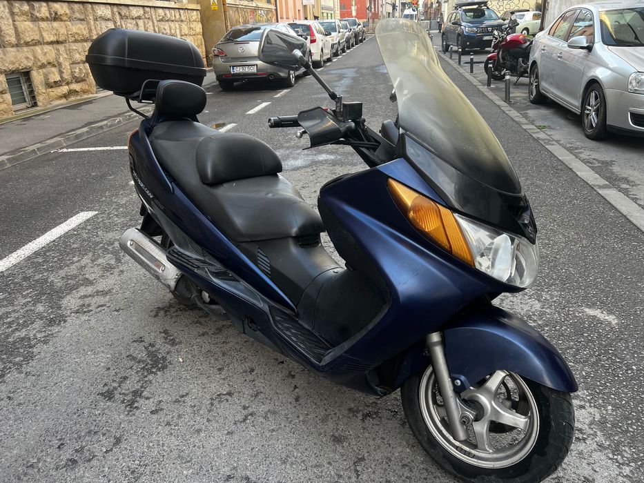 Suzuki Burgman 400cc