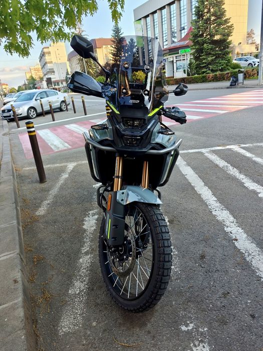 Motocicleta CF Moto 450MT