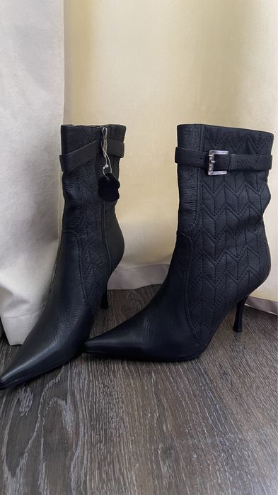 Демисезонные сапоги