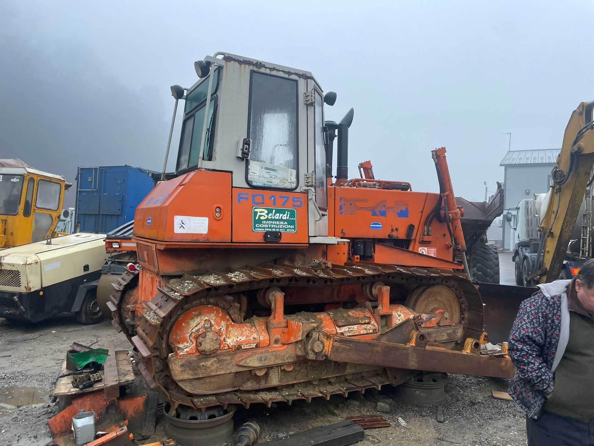 Buldozer Fiat Hitachi FD 175 dezmembrez