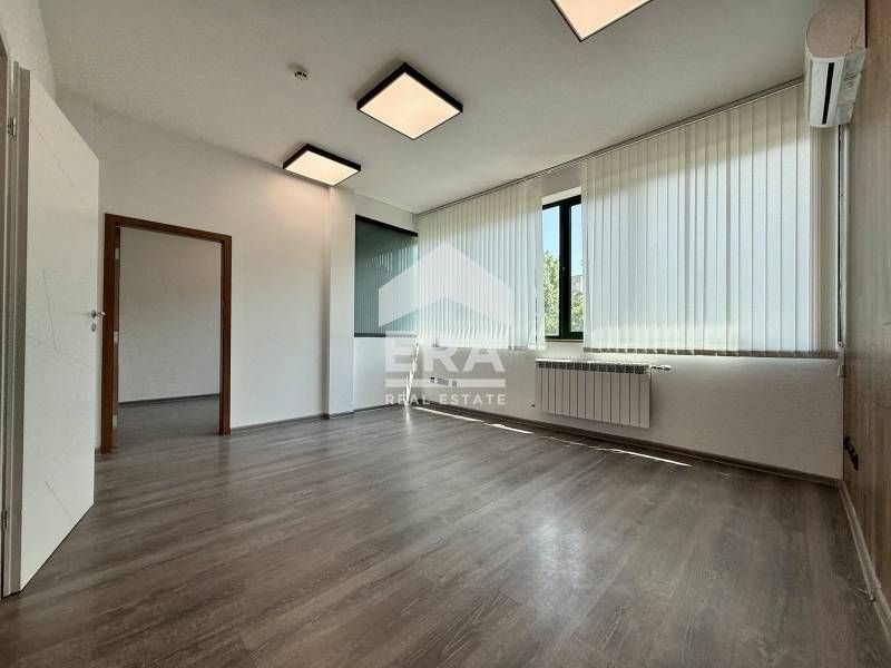 Дава се под наем Офис в София, Лозенец - 89 кв.м за 990 € - Снимка #7