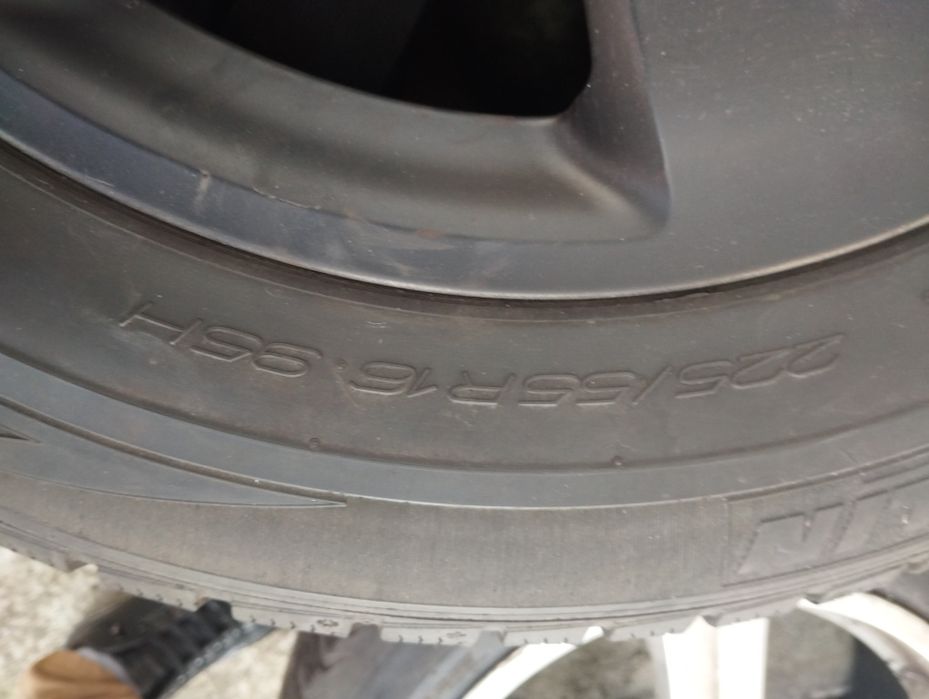 2 seturi de jenți aluminiu pe 16  m+s  la pachet 1250 lei