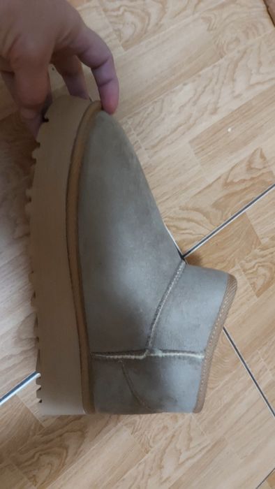 Ghete călduroase  noi tip UGG uri