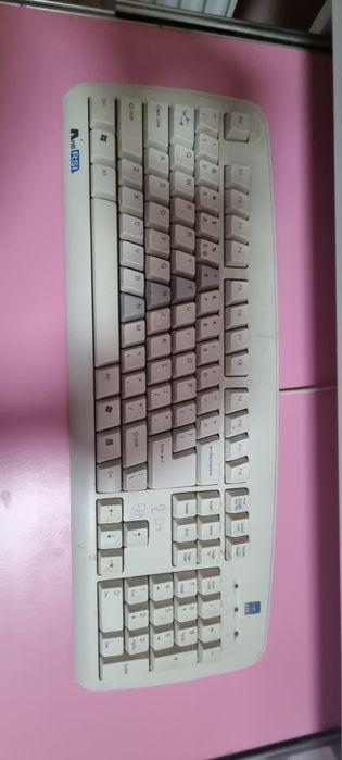 Vând calculator Pentium 4