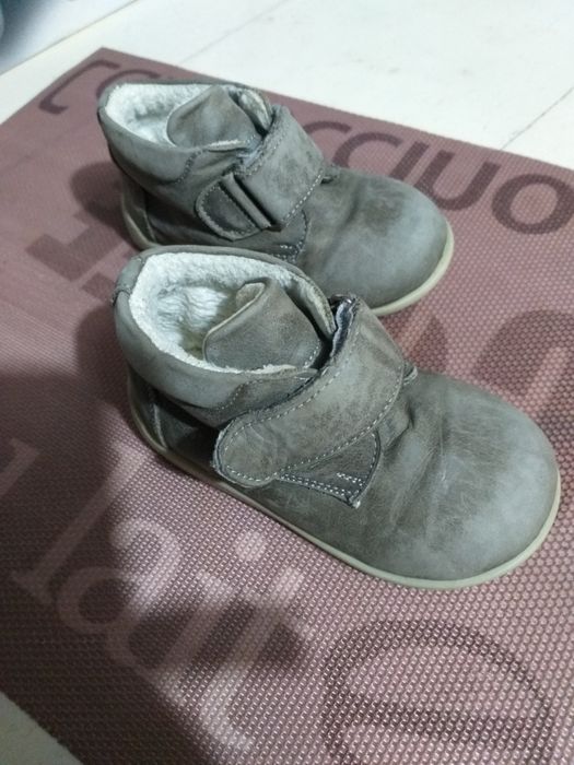 8 Perechi Incaltaminte De Firma Copii 28 lei Perechia
