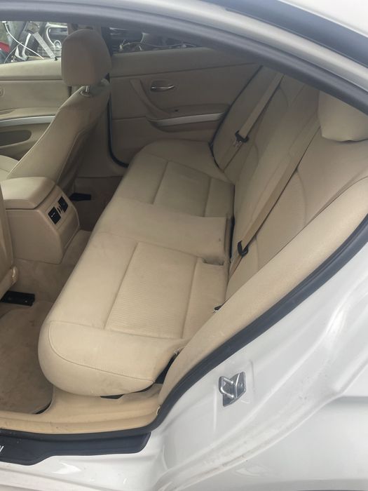 БМВ 320i 2011 г. 170 к.с.