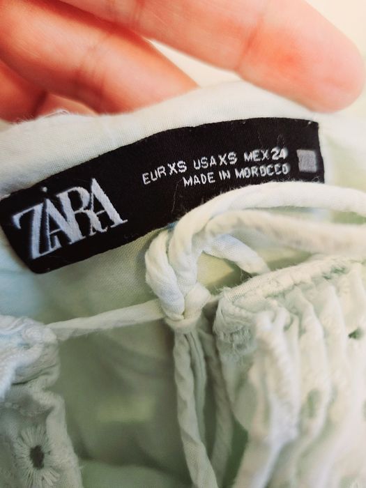 Rochita Zara, XS, purtata de 2 ori, stare impecabila