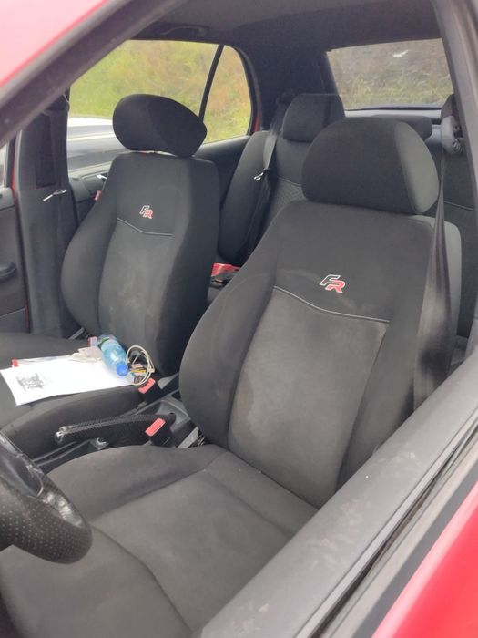 Vand scaune si bancheta sport Seat Ibiza FR