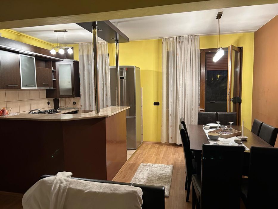 Închiriere apartament cu 3 camere Satu Mare în complex rezidențial