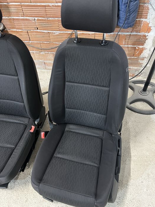 Седалки за audi a4 b6