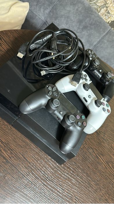 Продам ps4