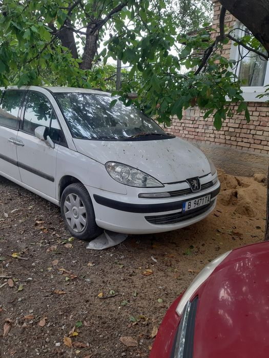 Пежо 807  за части може и цяла