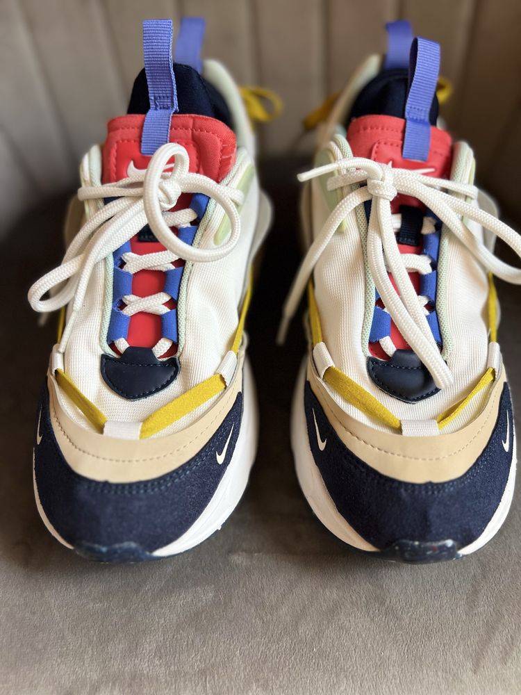 Дамски маратонки Nike Air Max Furyosa цветни