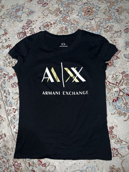Продам футболку Armani exchange
