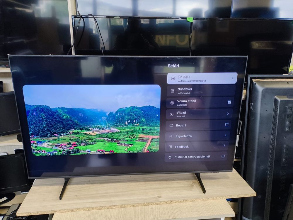 Tv Qled 127 cm (50 inch ) cu dungulita pe display -950 ron