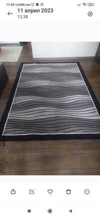 Продавам голям килим