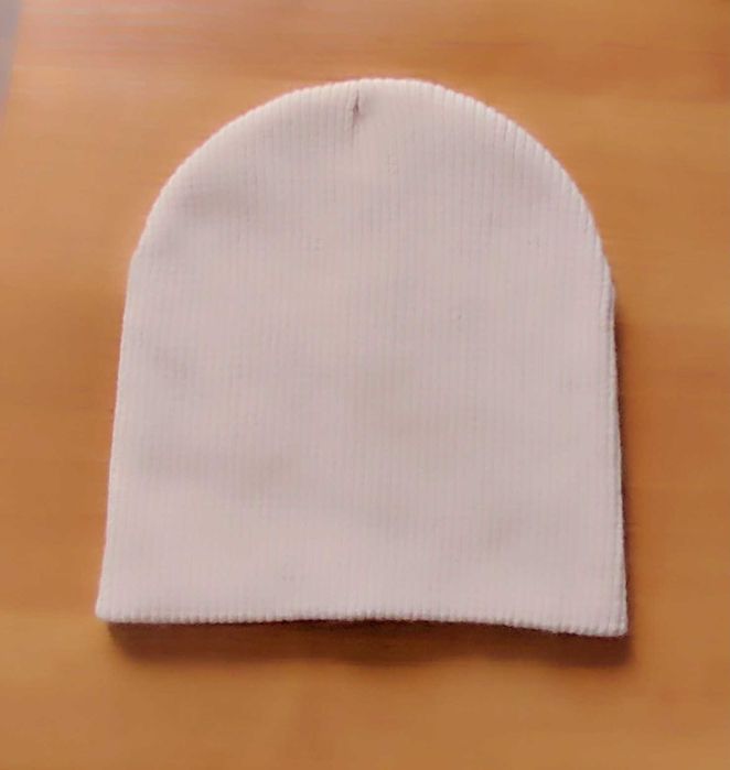 Шапка розовая новая