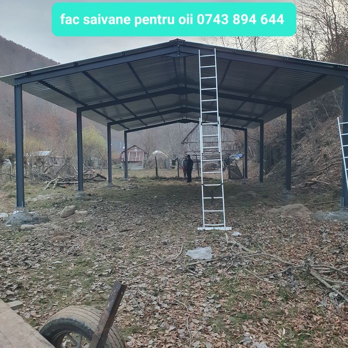 Van 2 hale metalice confecționate din profilele ipe de 200 și 220