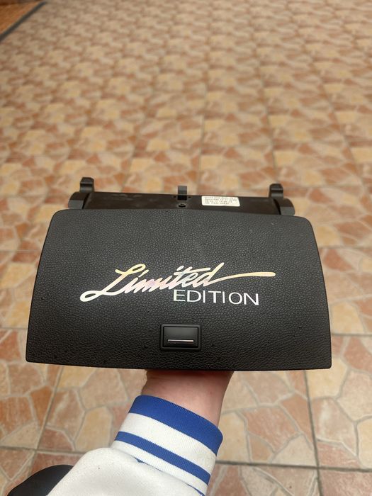 Mercedes-Benz C-class w204 navigation display unit