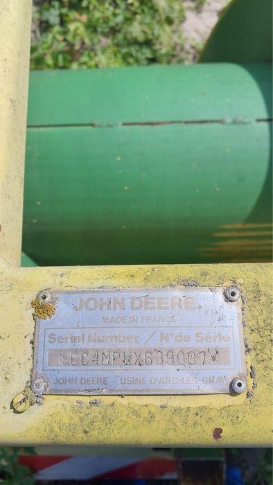 Vând masă siloz porumb si masă siloz fân John Deere