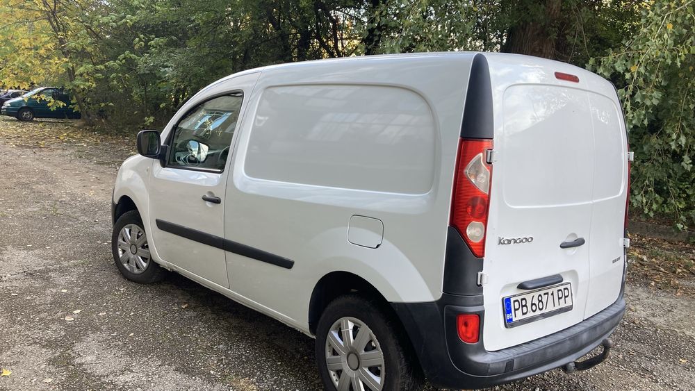 Продавам Renault kangoo 1.5dci 75ps 2013г.