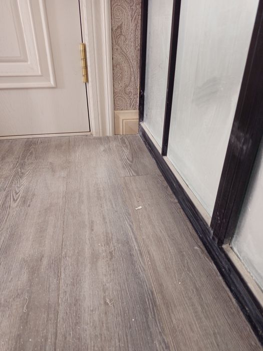 Установка плинтус МДФ. Полюмер.