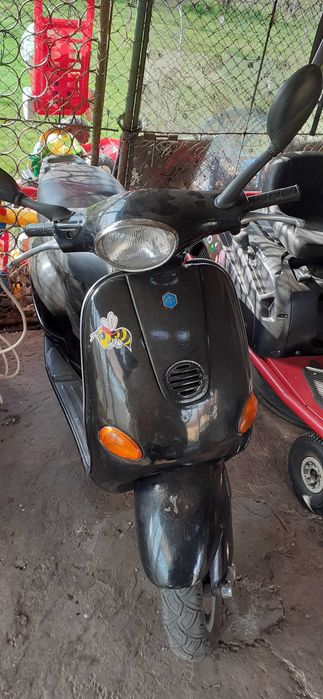 Vand scuter vespa