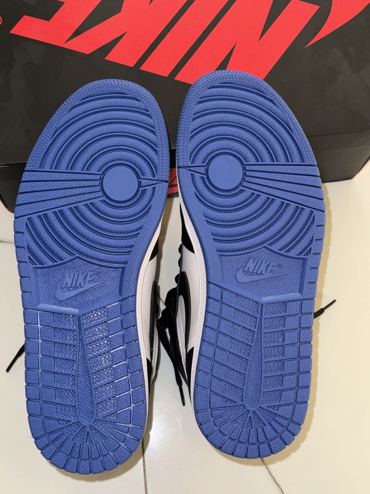 Air Jordan 1 High Royal Toe