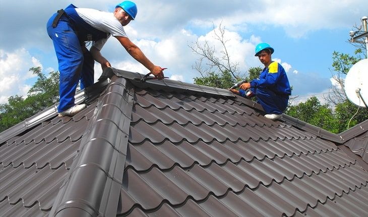 Reparatii de urgenta la acoperisuri