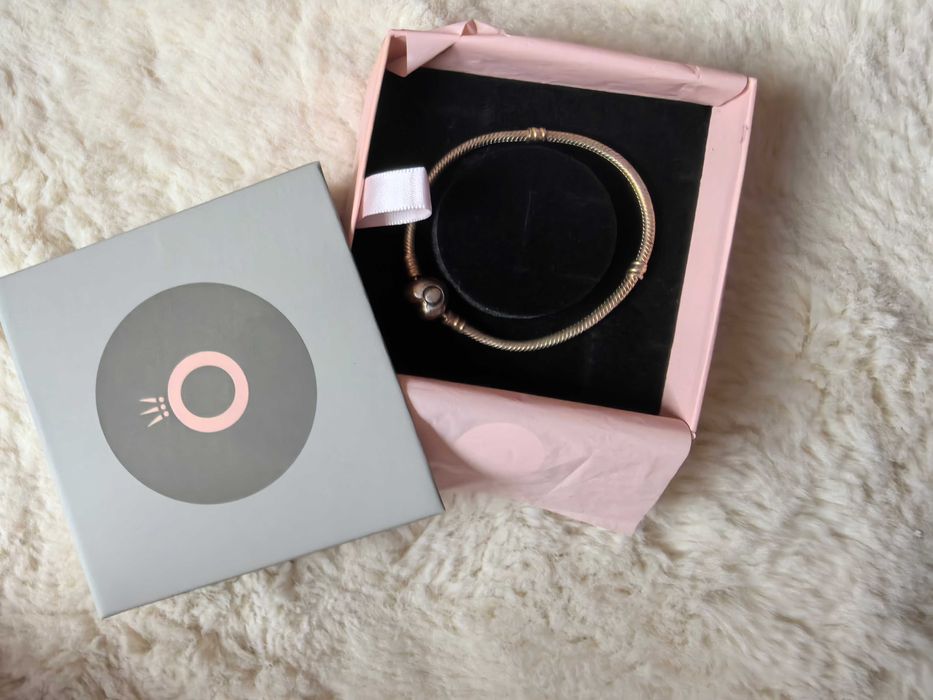 Гривна Пандора (Pandora)