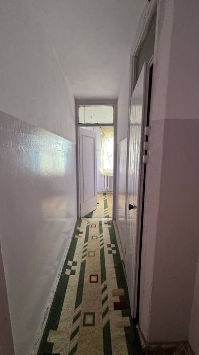 Срочно продаётся квартира  Микрорайон