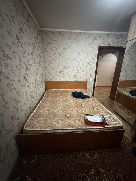 Кровать двуспальная