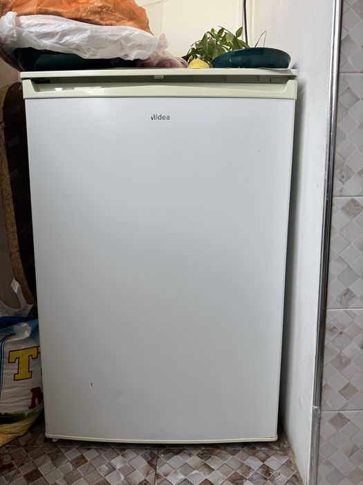 Холодильник Midea
