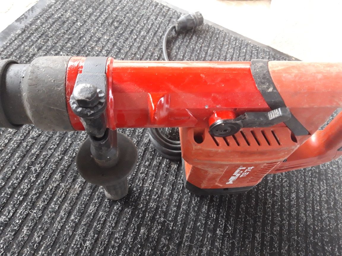 Rotopercutor Hilti TE 74