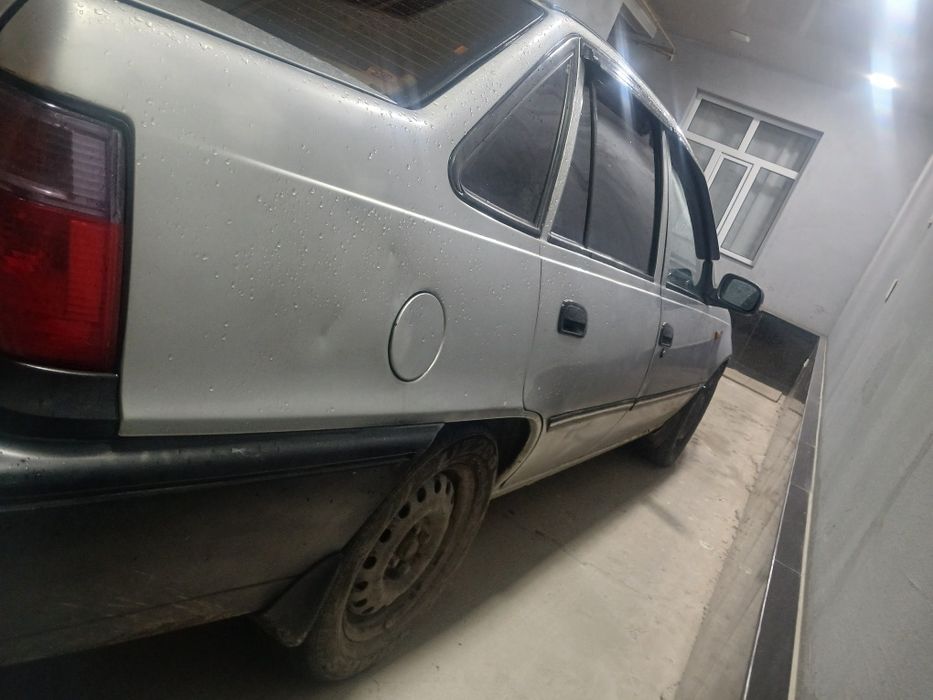 Neksa 1 sotiladi 2003 yil