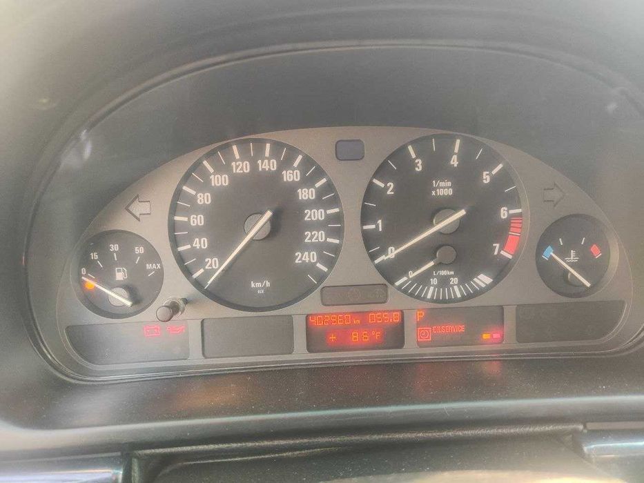 Продается BMW5 E39