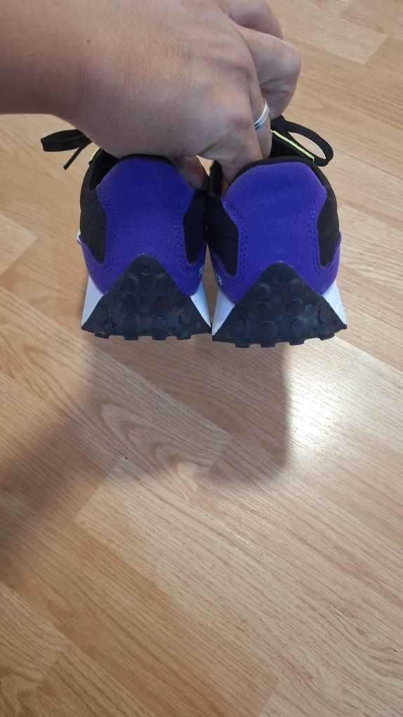 Adidași New Balance mărimea 38,5