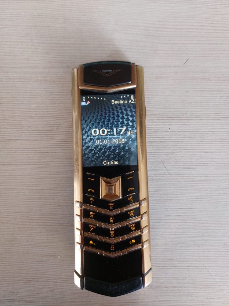 Сотовый телефон Vertu