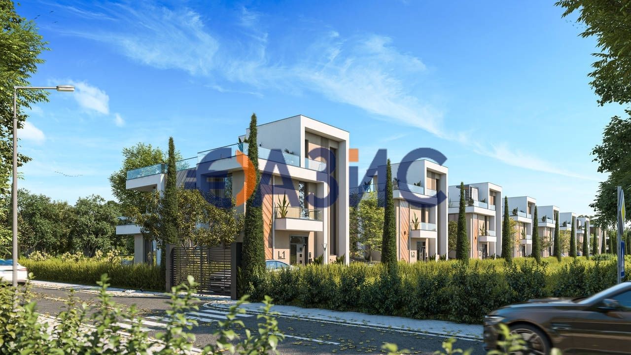 Продава се Къща в Бургас, Сарафово - 320 кв.м за 872 €/кв.м - Снимка #3