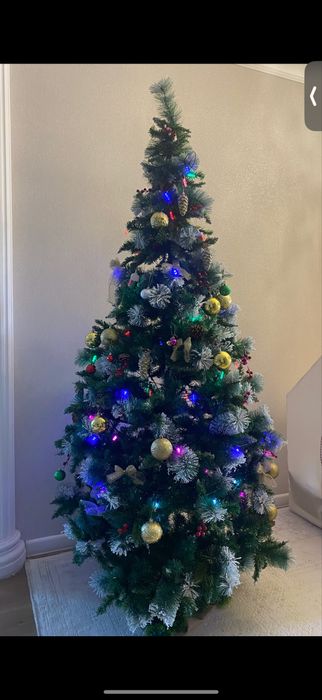 Искуственная новогодняя елка 2 м.