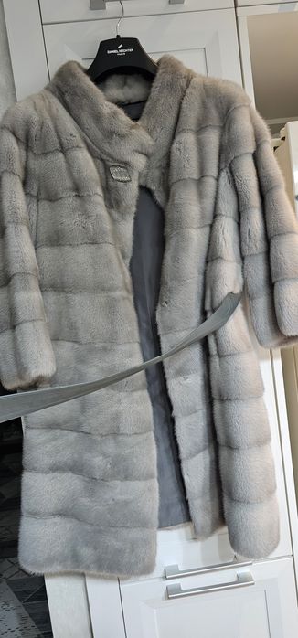 Шуба норковая в серо голубом цвете