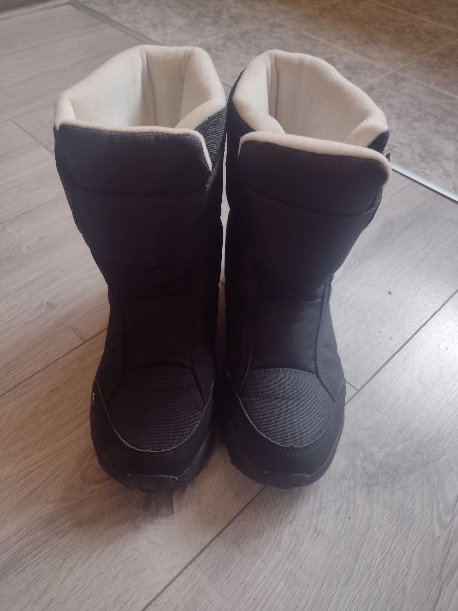 Ботушки QUECHUA 37